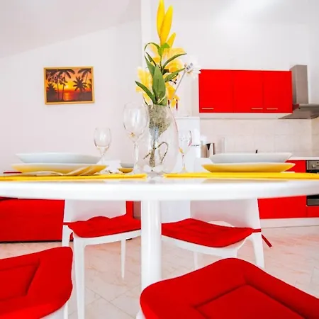 Apartments Ljubo - Modern Andy Cosy Vrsi Exterior photo
