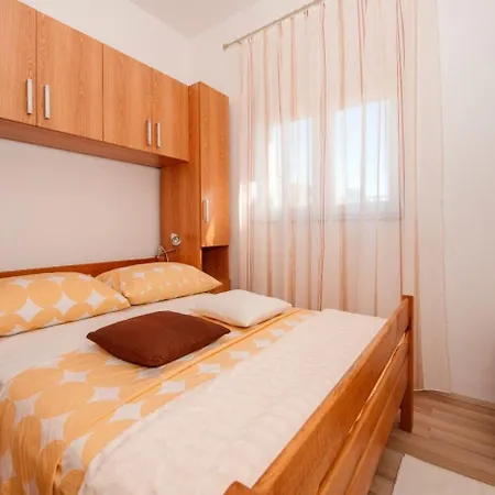 Apartments Ljubo - Modern Andy Cosy Vrsi Exterior photo